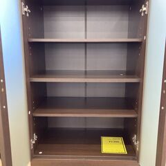 A-840【リユースのサカイ野々市店】ジモティ来店特価‼ 食器棚 木製 木目調 ブラウン クリーニング済みの画像