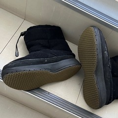 ノースフェイススノーブーツ25センチの画像