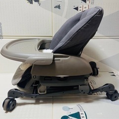 コンビホワイトレーベル ネムリラAUTOSWING BEDiLongEG グレーの画像