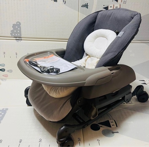 コンビホワイトレーベル ネムリラAUTOSWING BEDiLongEG グレー