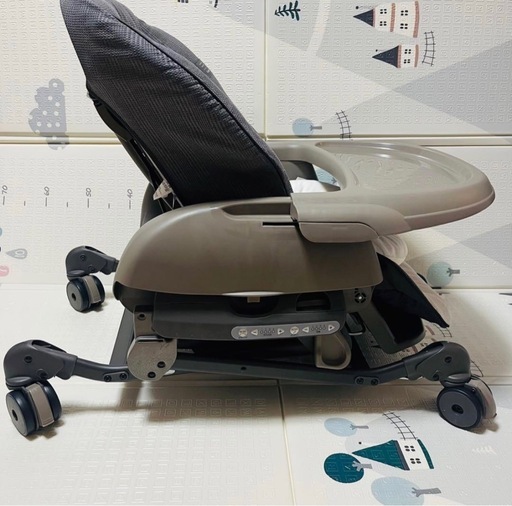 コンビホワイトレーベル ネムリラAUTOSWING BEDiLongEG グレー