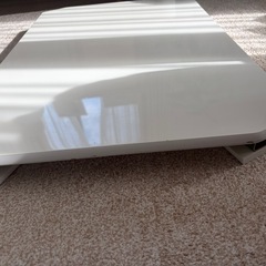 折り畳み式白のローテーブル(12/28迄)の画像