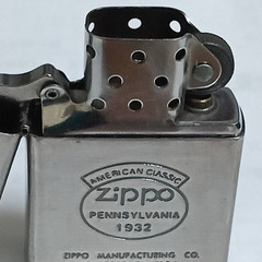 ZIPPO ジッポー ライター オイルライター（ジッポー( ZIPPO )ロゴマーク, 創業年号入り 1932)の画像