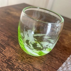 ペア琉球ガラス　アディダスの画像