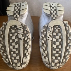 FILA スニーカー23cmの画像