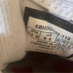 FILA スニーカー23cmの画像