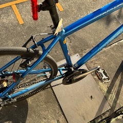 700C クロスバイク　ブルーの画像