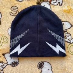 adidas ニット帽の画像