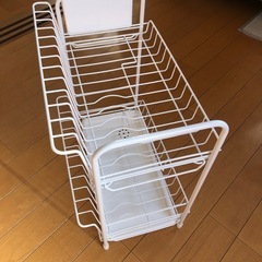 食器水切り棚の画像