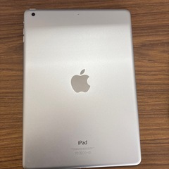 中古市場　Apple iPad Air A1474 中古品の画像
