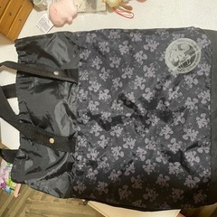 ボストンバッグ、リュックの画像