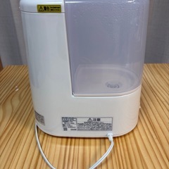 1度使用のみ新品同様アイリスオーヤマ加湿器の画像