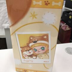 【ジャングルジャングル広陵店】POP MART  MOLLY HUGGINGの画像