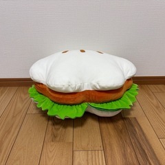 ディズニー チキンパオ クッションの画像