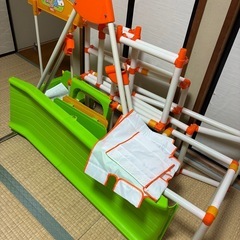 折りたたみロングスロープキッズパークSP 室内ジャングルジム　ブランコ　鉄棒の画像