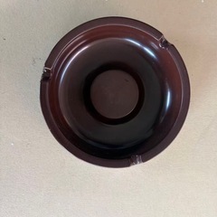 未使用の灰皿の画像
