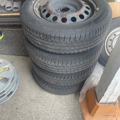 アクア純正ホイールの画像