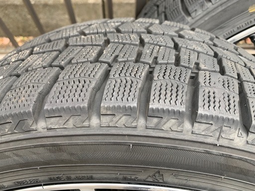 スタッドレスタイヤホイール4本セット215/45/17
