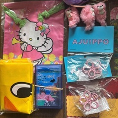 ファンシーグッズいろいろ　キティちゃんグッズ、クリスマスシール他の画像