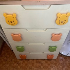 ディズニー　プーさん　4段チェストの画像