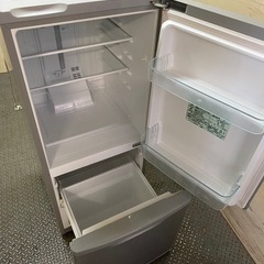 ○東162 Panasonic 冷蔵庫 NR-B148W 2ドア 一人暮らし用 138L 2016年製の画像