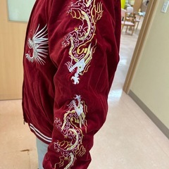 刺繍入り　ベロアスカジャンの画像