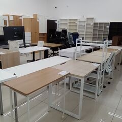 ★リユースのサカイ日立店★HJ8607  デスク ライトベージュ H72×D60×W80 クリーニング済み の画像