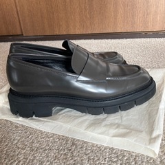 luca Grossi★グレーローファーの画像