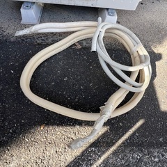 [商談中]三菱エアコン霧ヶ峰本体+室外機 冷暖房両用 MSZ-ZW565S-W 2015年の画像