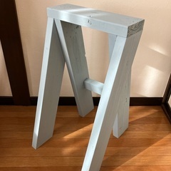 ヴィンテージ風　スツールの画像