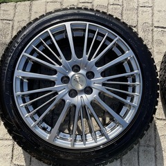 スタッドレスタイヤ　ハイフライ 215/45R17　プリウス30  の画像