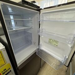 J3320 【リユースのサカイ柏店】　SHARP シャープ　2ドア冷蔵庫　SJ-PD28F-7　右開きタイプ　2024年製　クリーニング済み　参考価格89,800円の画像