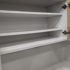  キッチン家具 食器棚 ベージュの画像