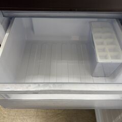 J3320 【リユースのサカイ柏店】　SHARP シャープ　2ドア冷蔵庫　SJ-PD28F-7　右開きタイプ　2024年製　クリーニング済み　参考価格89,800円の画像