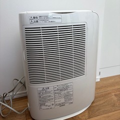 Panasonic 衣類乾燥除湿機 F-YZLX60の画像