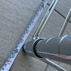 【売ります】ステンレスシェルフ 棚板付きの画像