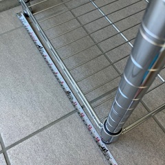 【売ります】ステンレスシェルフ 棚板付きの画像