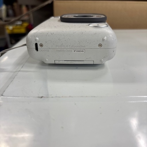 【売切れました！】 FUJIFILM instax mini LiPlay ホワイト