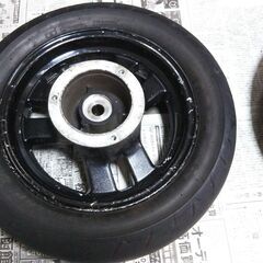 ★アルミホイール２本（ヤマハ純正、マジェスティー）★引き取り限定★の画像