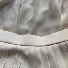 UNIQLO 白スカート Sの画像