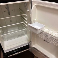 ハイセンス 冷蔵庫 黒の画像