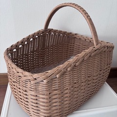 かごバッグ「少し値下げしました」の画像