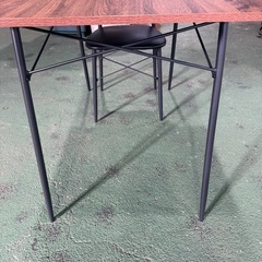 アイリス　スチールダイニングテーブル　セット
の画像