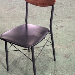 アイリス　スチールダイニングテーブル　セット
の画像