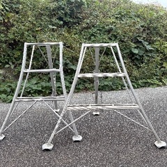 アルミ園芸用三脚の画像