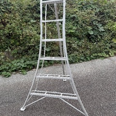 アルミ園芸用三脚の画像