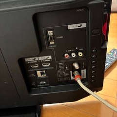 シャープ32型液晶テレビの画像