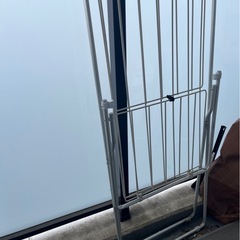 折りたたみ物干しスタンドの画像