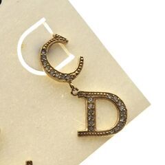 Dior（ディオール） ピアス　台紙・箱付きの画像