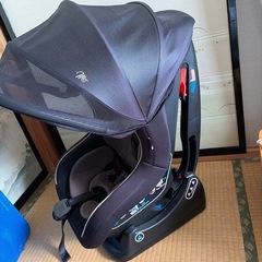 西松屋　mum's carry チャイルドシートの画像